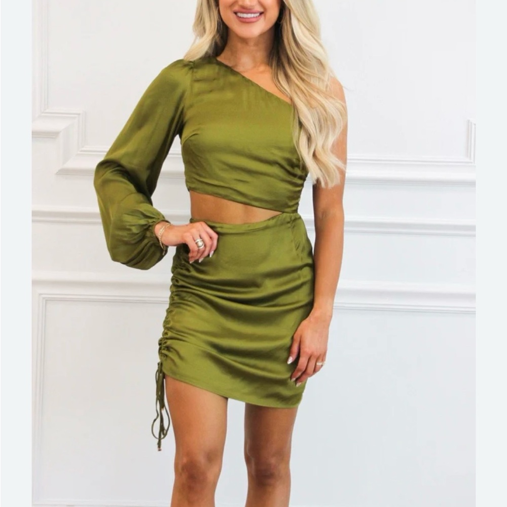 NWT Olivaceous One Shoulder Cutout Dress